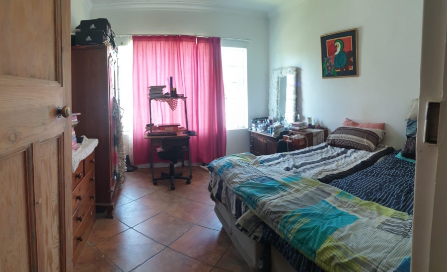 4 Bedroom Property for Sale in Humansdorp Eastern Cape